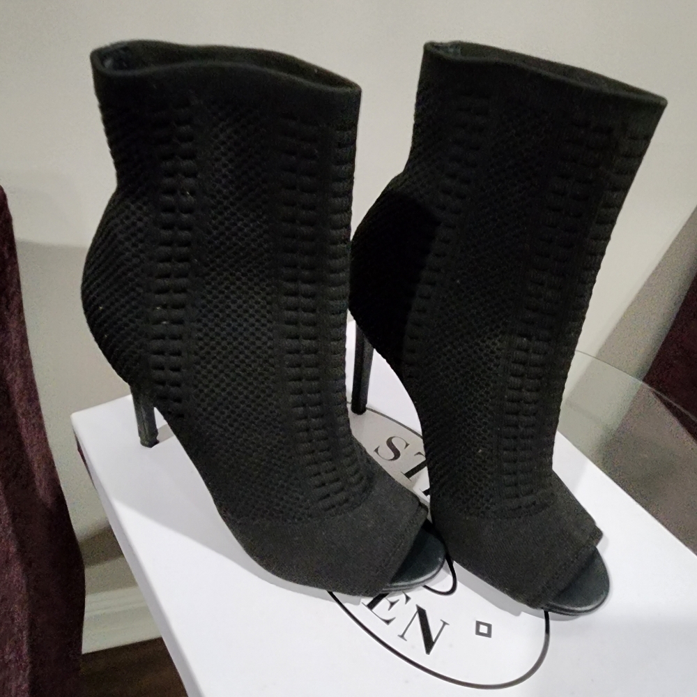 Sock Ankle Bootie